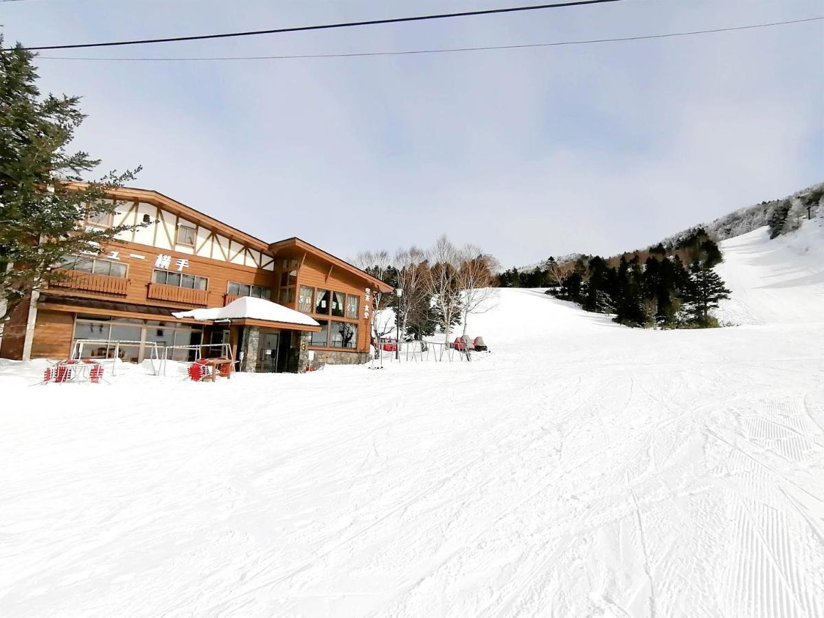 ホテル ニュー横手 山ノ内町 エクステリア 写真