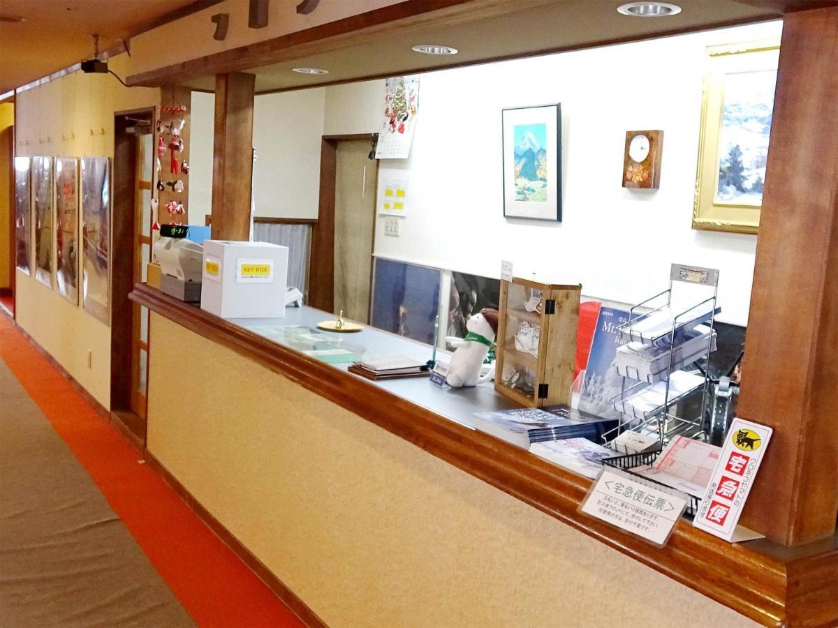ホテル ニュー横手 山ノ内町 エクステリア 写真